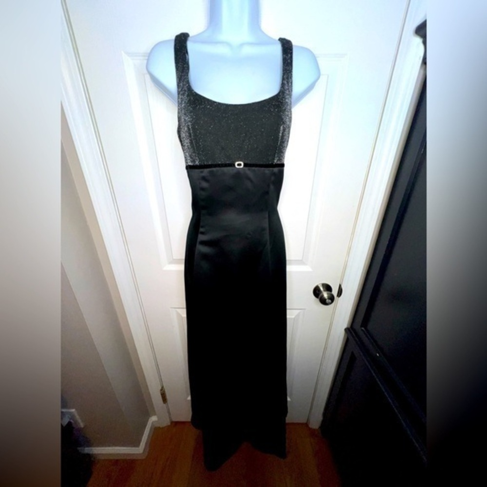 Vtg Y2K 90s De LARU by Shelia Yen Juniors 9/10 Black Satin Liquid Metallic Gown